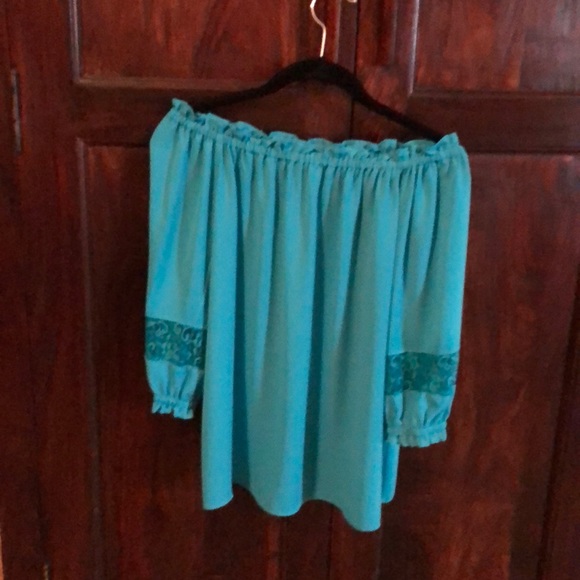 New York & Company Tops - Women’s Blouse